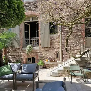 Castel Jolly Couette-café